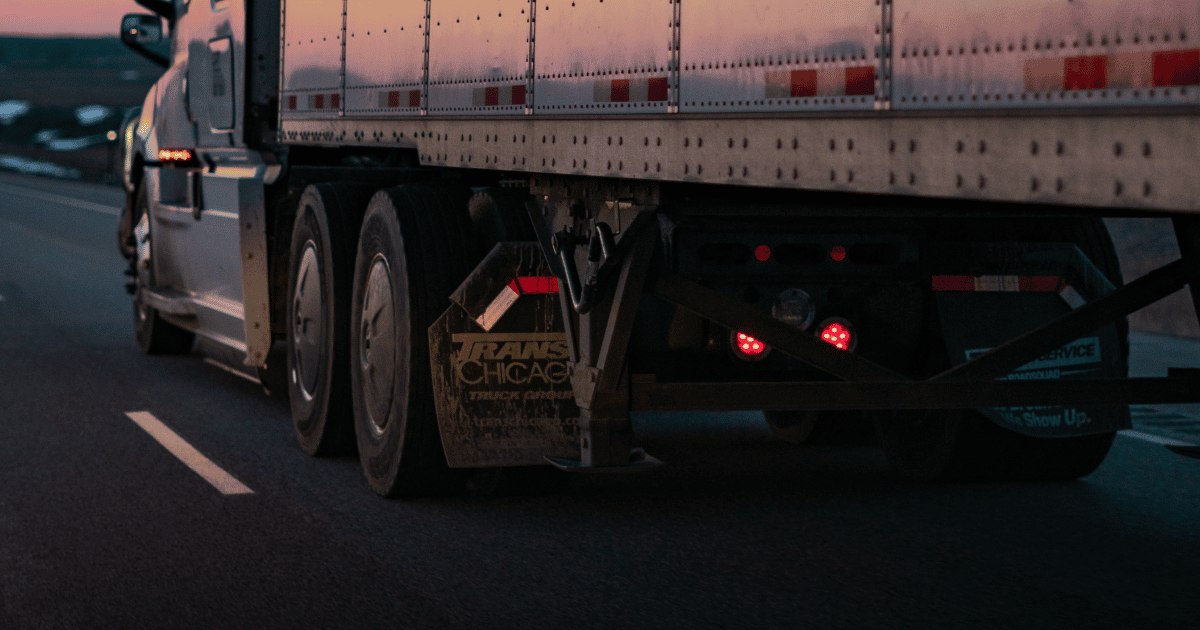 Everything You Need to Know Before Getting Your CDL - featured image